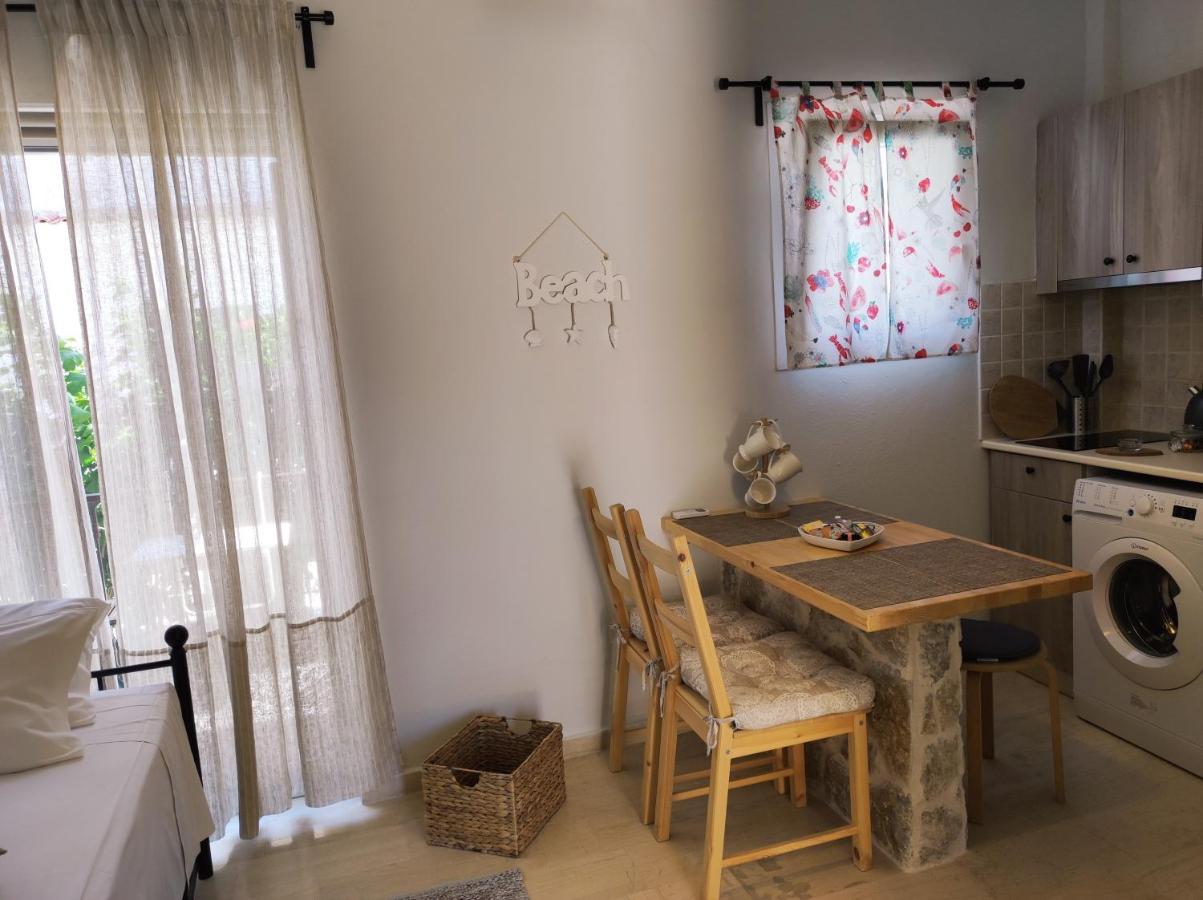Thalassa Apartments & Studios Kavos Luaran gambar